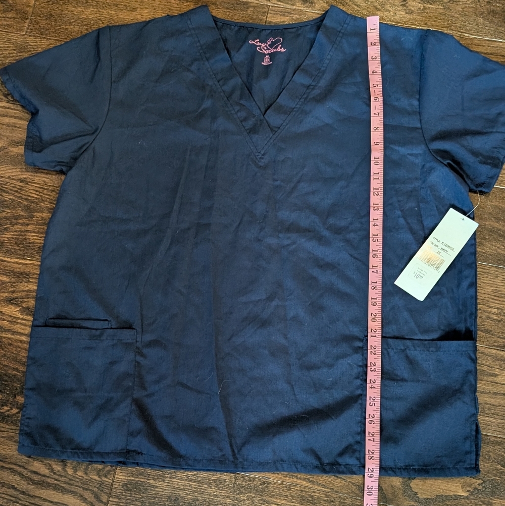 NWT Luv Scrubs Short Sleeve Top Sz 2X - Picture 5 of 5